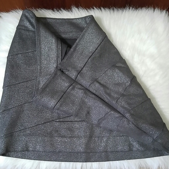 Express silver metallic stretch mini bandage skirt size 0 - Picture 3 of 6